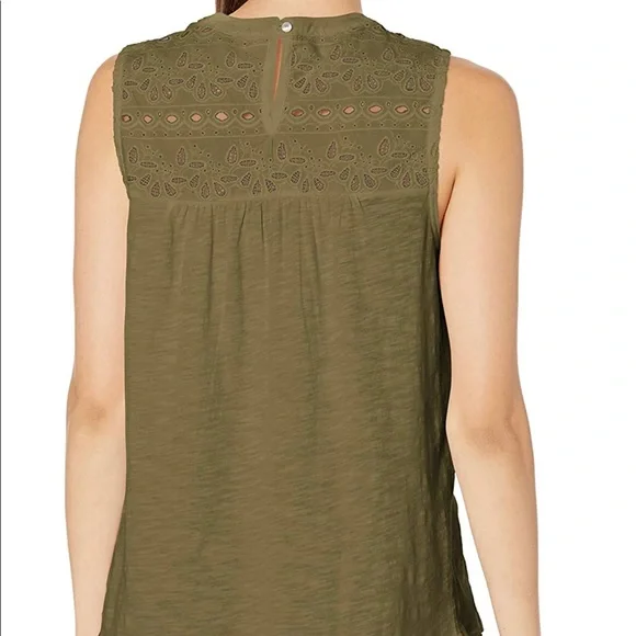 Lucky Brand Top - Picture 3 of 6